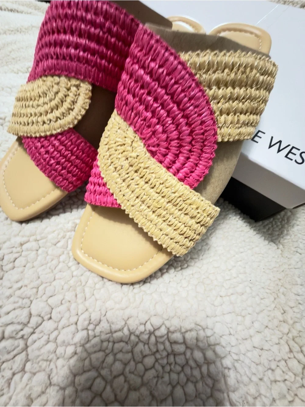 Nine West Women's Quara Sandal, Light Natural/Pink 111, Size 9.5- new in box